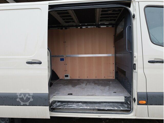 Van Mercedes-Benz Sprinter 317CDI,L2H1,Automatik,Standhzg.,LED