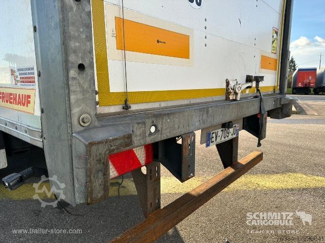 Semi-remorque fourgon Fruehauf Semitrailer Dryfreight Standard Porte relevante