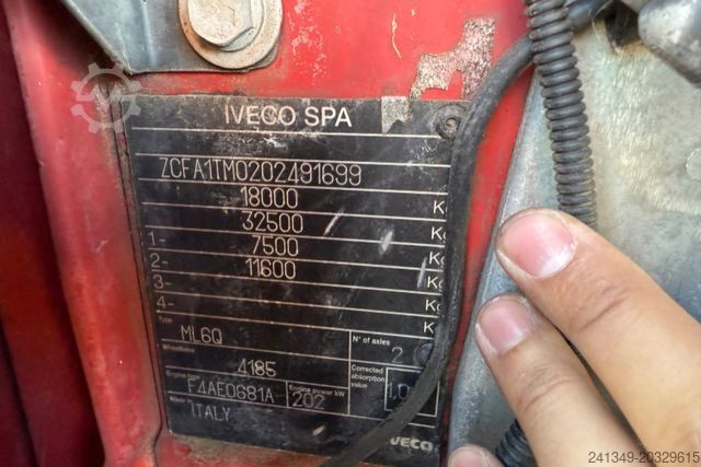 Tankbil IVECO 180E28 4x2 Milchtank