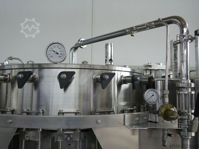 Llenadora isobárica Bertolaso Cobert de 20 válvulas BERTOLASO S 20 061 Suprema
