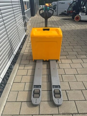 Elektrikli Paletli Transpaletler Jungheinrich EJE 116