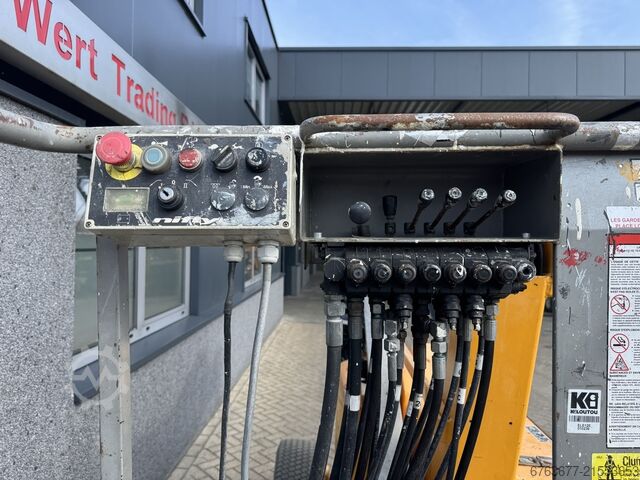  NIFTYLIFT HR12 NE Knikarmhoogwerker 4x2 Elektrisch 2012 12M werkhoogte