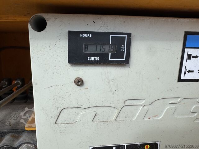  NIFTYLIFT HR12 NE Knikarmhoogwerker 4x2 Elektrisch 2012 12M werkhoogte