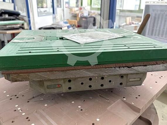 CNC obráběcí centrum NOVÉ VŘETENO OPS INGERSOLL SPEED HAWK 650
