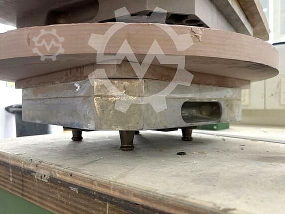CNC obráběcí centrum NOVÉ VŘETENO OPS INGERSOLL SPEED HAWK 650