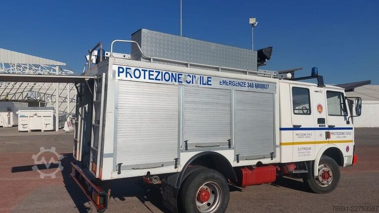 Speciální nákladní automobil Iveco FIAT 79.13  - 7 posti - Protezione civile -