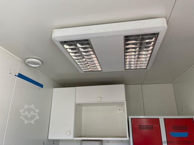 Kontener mieszkalny  Bürocontainer Werkstatt Container 8m