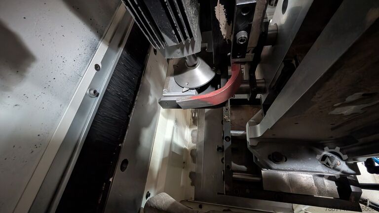 Máquina de postformado IMA 