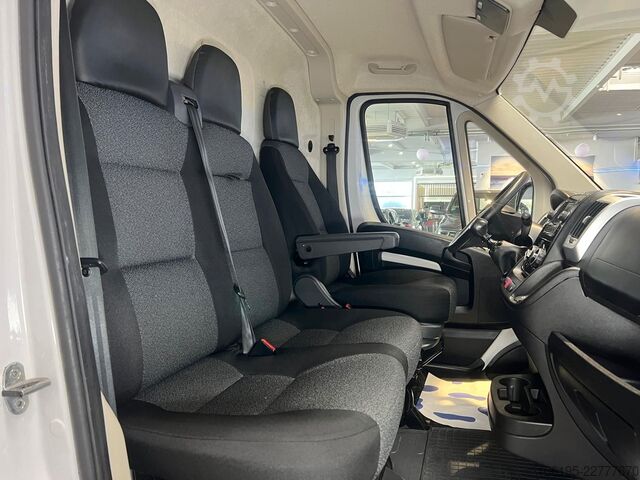 Furgone a tetto alto FIAT Ducato 2,3 Blue-HDI *Hoch+Lang*L2-H2*Garantie*