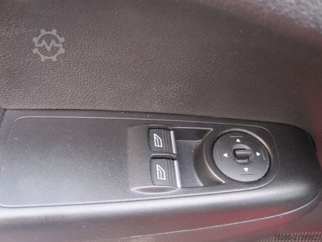 Furgoneta Ford Courier Limited Navi Kamera 2xSchiebetür