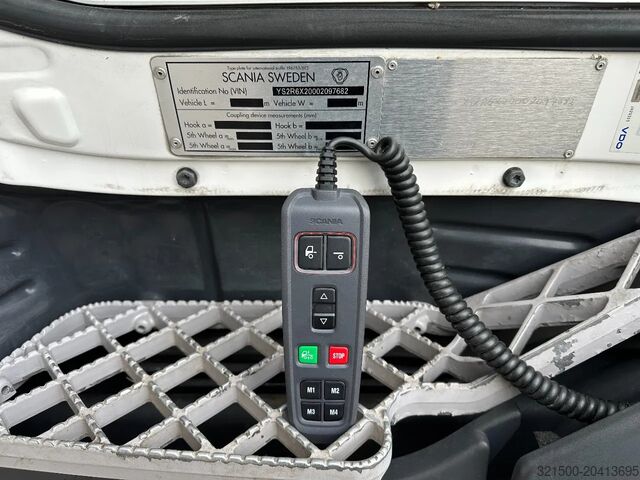 Chassis with cab Scania R580 V8 6x2*4 Chassis Retarder Full Air 4.90 Wb...