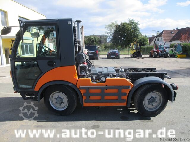 Spazzatrice stradale Hako CityMaster CM 2000 Bj. 2017 Motorschaden