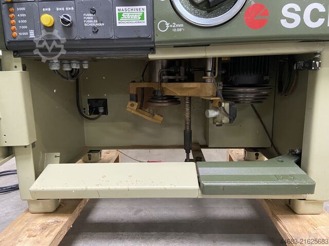 Table mill SCM T 130