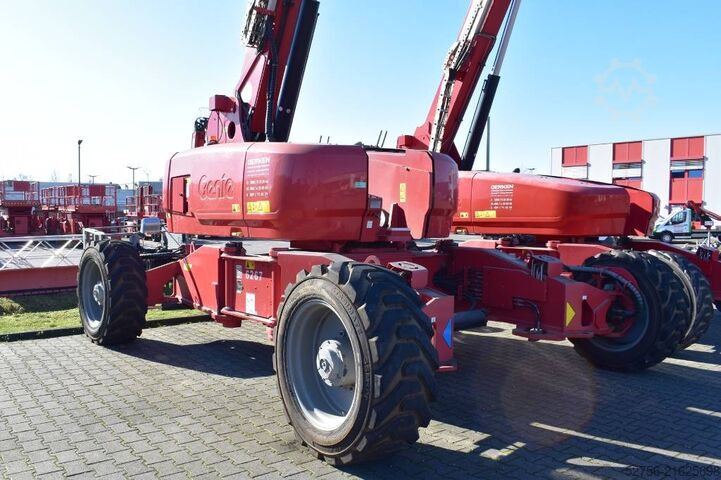 Telescopic boom lift Genie SX-125XC