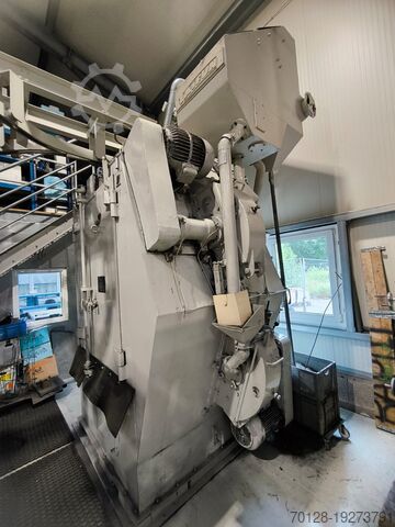 Straalmachine met bovenlooptransportband Berger Taifun