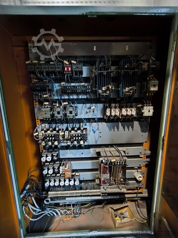 Straalmachine met bovenlooptransportband Berger Taifun