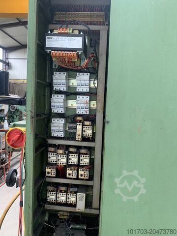 Fúró / marógép IBARMIA B 32 F