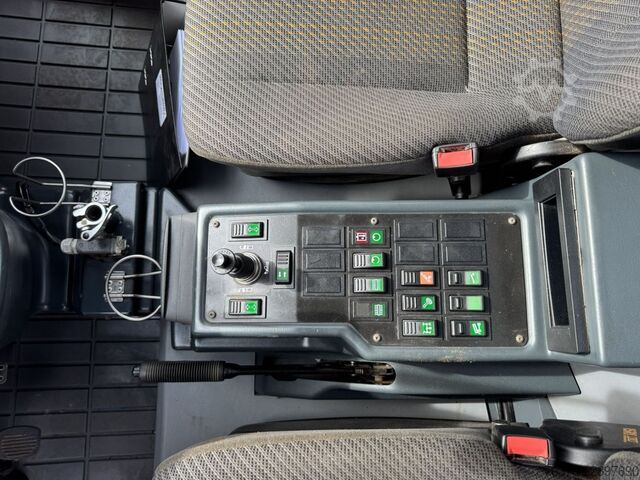 Kiepwagen bestelauto MULTICAR M27 C  comp. 4x4 opt. Schneeschild + Silostreuer