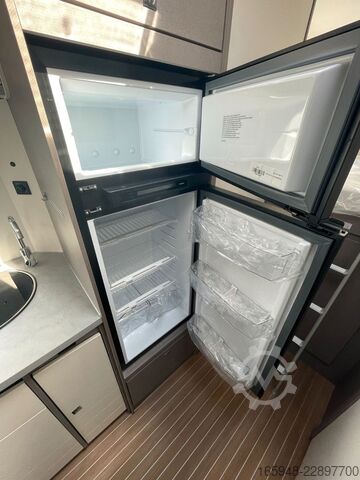 Alkoof camper ETRUSCO A 7300 DB *140 PS*