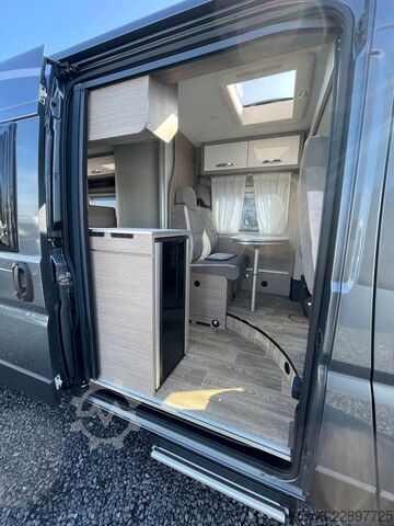 Camper van PÖSSL 2Win R S Plus | RFK,AHK,3.Bett,Radio
