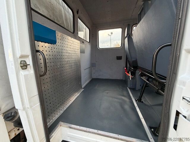 Samochód dostawczy z plandeką MERCEDES-BENZ Vario 614 D DoKa PP/ DPF/ LBW 1.0t/ AHK/ Org. KM