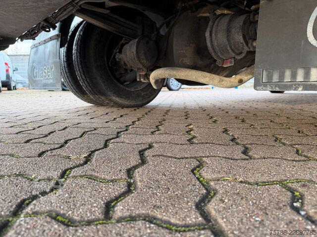 Samochód dostawczy z plandeką MERCEDES-BENZ Vario 614 D DoKa PP/ DPF/ LBW 1.0t/ AHK/ Org. KM