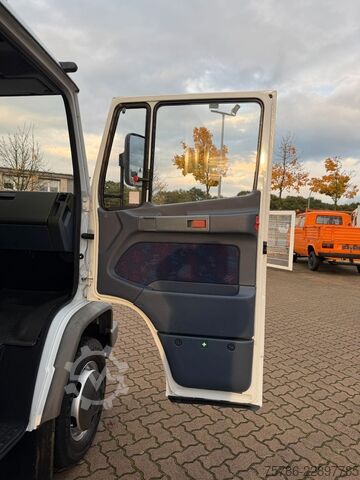 Samochód dostawczy z plandeką MERCEDES-BENZ Vario 614 D DoKa PP/ DPF/ LBW 1.0t/ AHK/ Org. KM