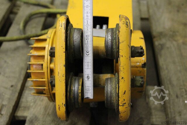 Paranco a catena con carrello 125 kg Balkancar MBO 51Q