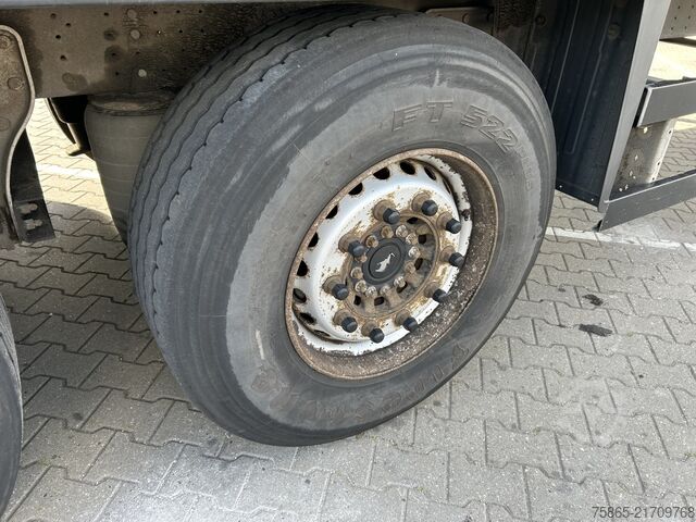 Curtain sided Schmitz Cargobull SCB S3T / Curtainside / Disk Brakes / APK TUV 0...