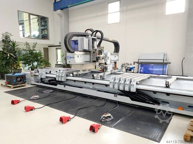 CNC-bewerkingscentrum MET Lijmen HOMAG BAZ 222 / 60 / K