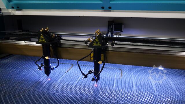 Machine met 2 LaserCO2 (snijden,gravere) Wattsan 1290 Duos ST