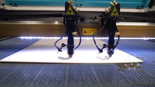 Machine met 2 LaserCO2 (snijden,gravere) Wattsan 1290 Duos ST