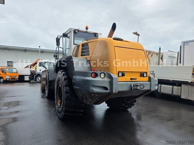 Kerekes rakodó LIEBHERR L 576 2+2 / German / Waage / Klima / ZSA