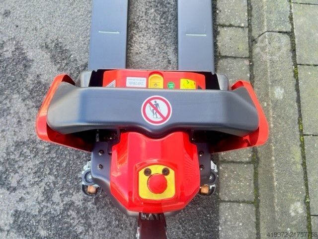 Porta-paletes manual Noblelift PT E15N EDGE