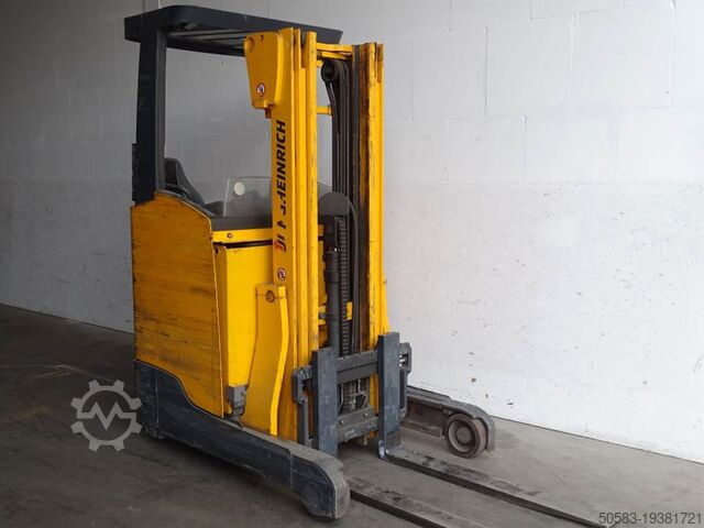 Doprete do kamiona Jungheinrich ETV110 - TRIPLEX