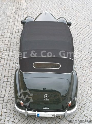 Van MERCEDES-BENZ 220 OTP, W 187, Offener Tourenwagen Polizei, 2 +