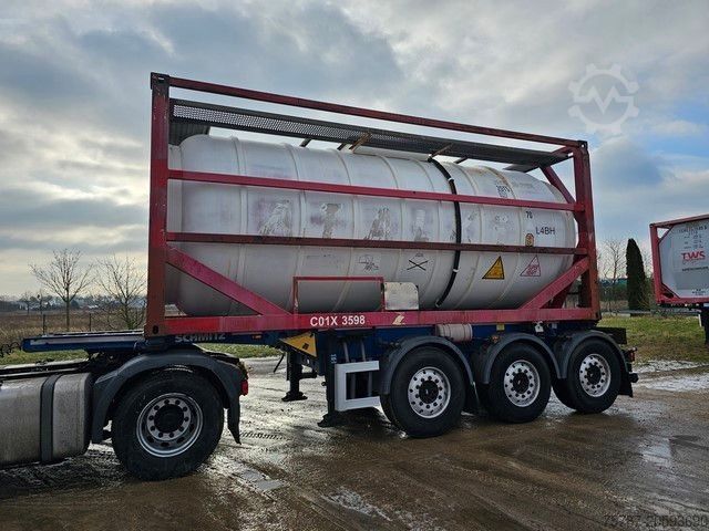 Swap body semitrailer SCHMITZ CARGOBULL Tankchassis mit Tankcontainer, 424.676 KM