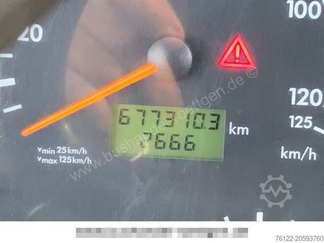 Motor coach MERCEDES-BENZ Tourismo RHD / S 515 HD / Travego / R07