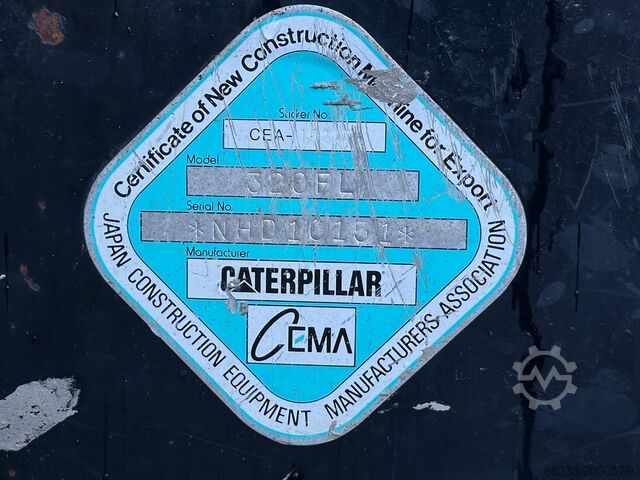 Excavateur sur chenilles CAT 320FL