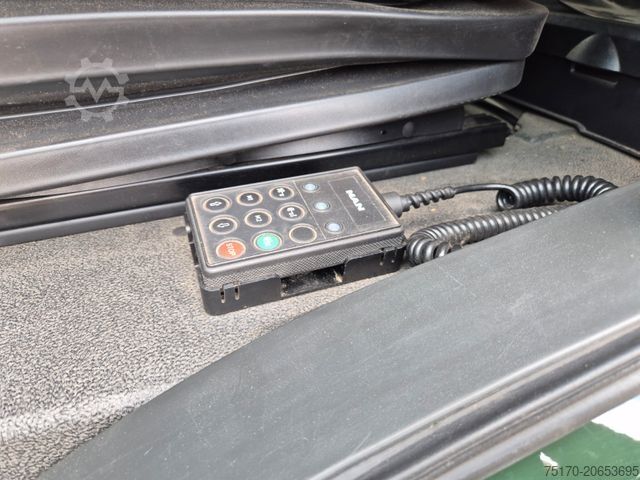 Autokran MAN TGS 26.420 6x2-4 LL Hiab 177K PRO 2 Stück