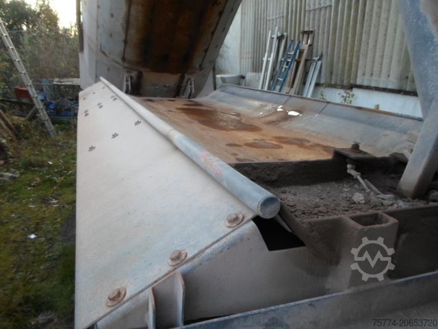 Sklápěcí vůz MERCEDES-BENZ 4140 K/ STAHLMULDE