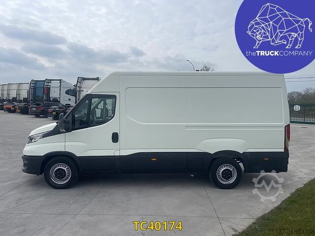 Bestelwagen Iveco Daily 35S14V12