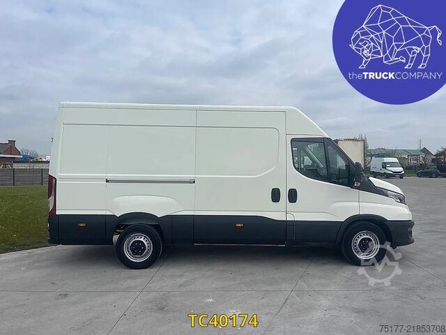 Bestelwagen Iveco Daily 35S14V12