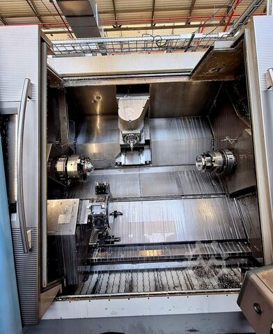 Centro de torneamento e fresagem CNC GILDEMEISTER GMX 300 linear