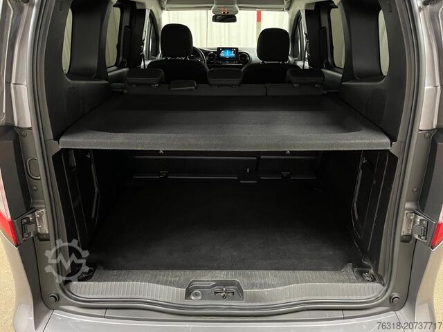 Minibus Mercedes-Benz T 180 d 7Gtr RfKam MBUX Totwi CarPlay