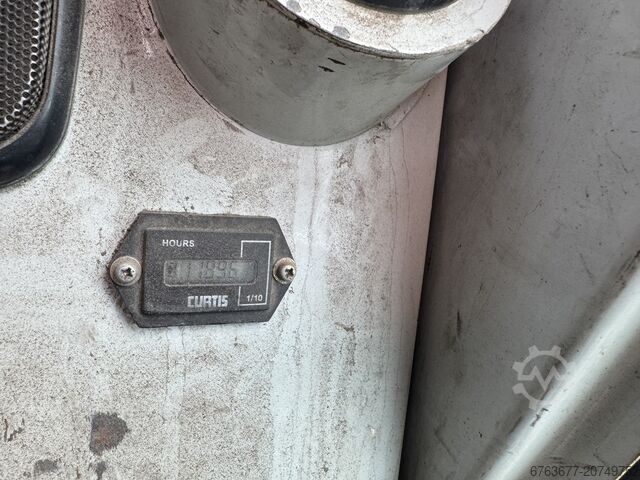 Takeuchi Graafmachine rups Takeuchi TB175 2008 Diesel inclusief 3 bakken TAKEUCHI TB175 Graafmachine Rups 2008 Yanmar Diesel inclusief 5 bakken + palletvork