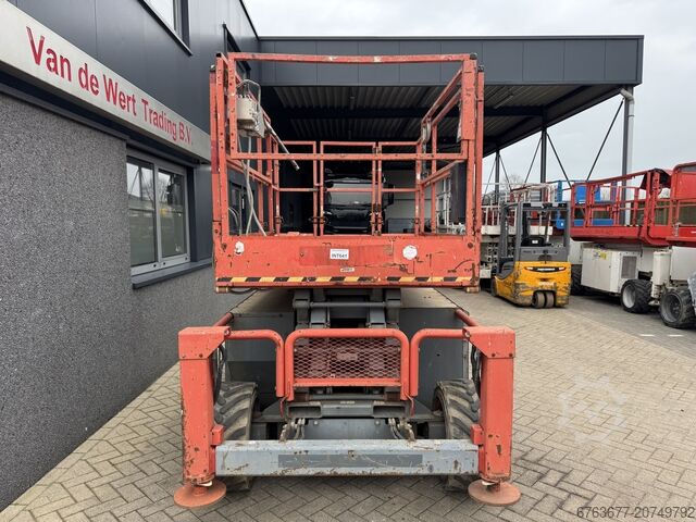 Skyjack SJ 6832RT Scissor Lift / Scissor Platform / Work Platform 2015 4X4 Kubota Diesel 12M Working SKYJACK SJ 6832RT Schaarhoogwerker / Scissor / Arbeitsbuhne 2015 4X4 Kubota Diesel 12M Werkhoogte