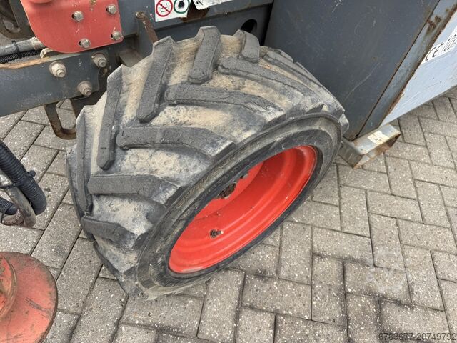 Skyjack SJ 6832RT Schaarhoogwerker / Scissor / Arbeitsbuhne 2015 4X4 Kubota Diesel 12M Werkhoogte SKYJACK SJ 6832RT Schaarhoogwerker / Scissor / Arbeitsbuhne 2015 4X4 Kubota Diesel 12M Werkhoogte