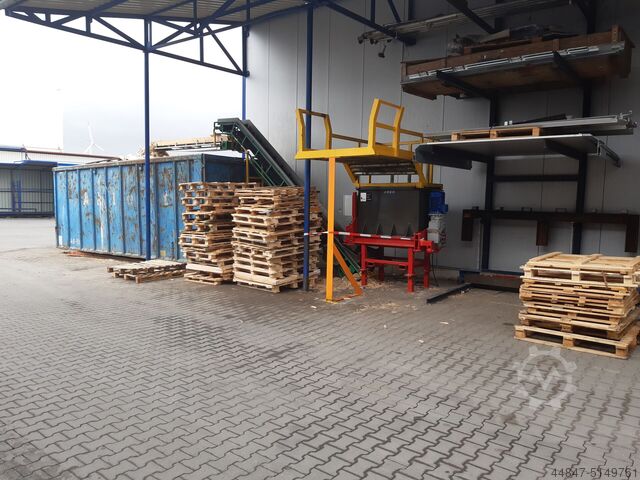 Holz Vorbrecher Paletten Schredder LUMAGO D.S.C. Dutch Shredder Company BV PYTHON 1600