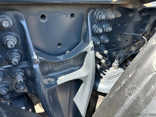 System kablowy Iveco Stralis 400 6x2 HMF 1720 K3 Kraan Met 24T HTS K...